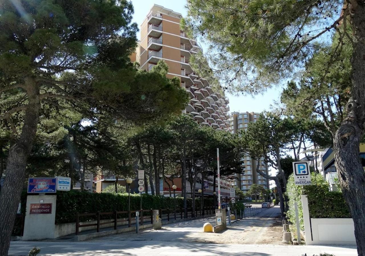 Апартаменты Splendido Attico, Piscina E Vista Mare Линьяно-Саббьядоро Экстерьер фото